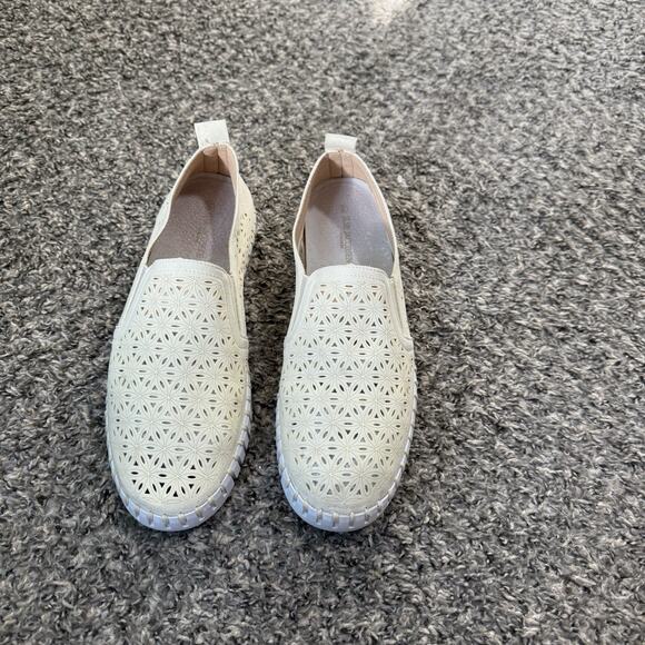 Ilse Jacobsen Tulip Slip on Shoe Loafers Sneakers Ivory Size 44 Comfort - Picture 1 of 8